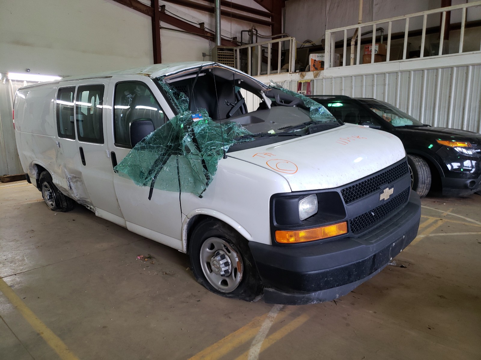 Photo 1 from auction – 2017 CHEVROLET EXPRESS G2 with VIN 1GCWGBFG7H1347482
