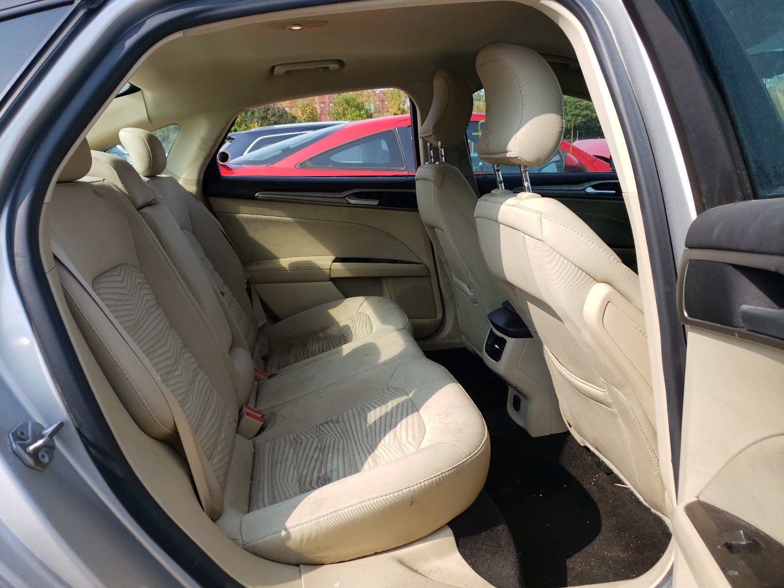 Photo 6 from auction – 2016 FORD FUSION SE with VIN 1FA6P0H76G5123165