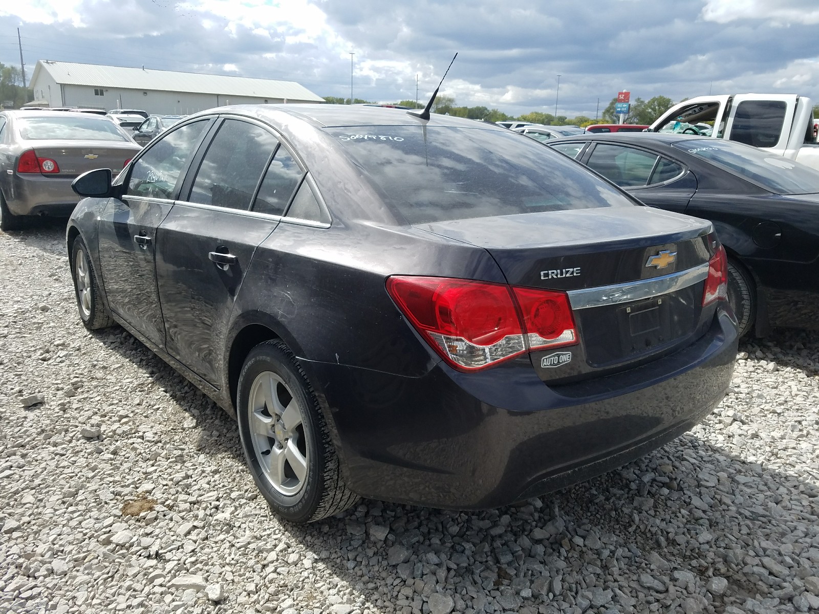 Photo 3 from auction – 2014 CHEVROLET CRUZE LT with VIN 1G1PC5SB0E7409138