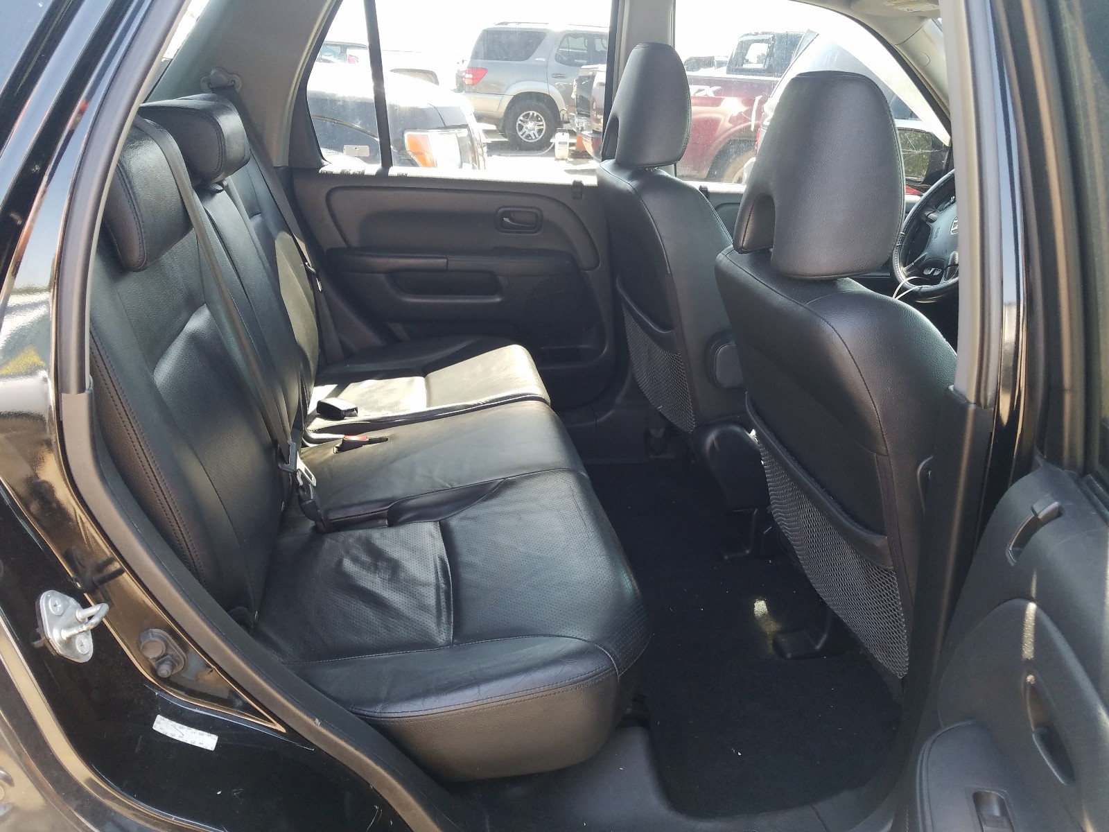 Photo 6 from auction – 2006 HONDA CR-V SE with VIN SHSRD78906U405267