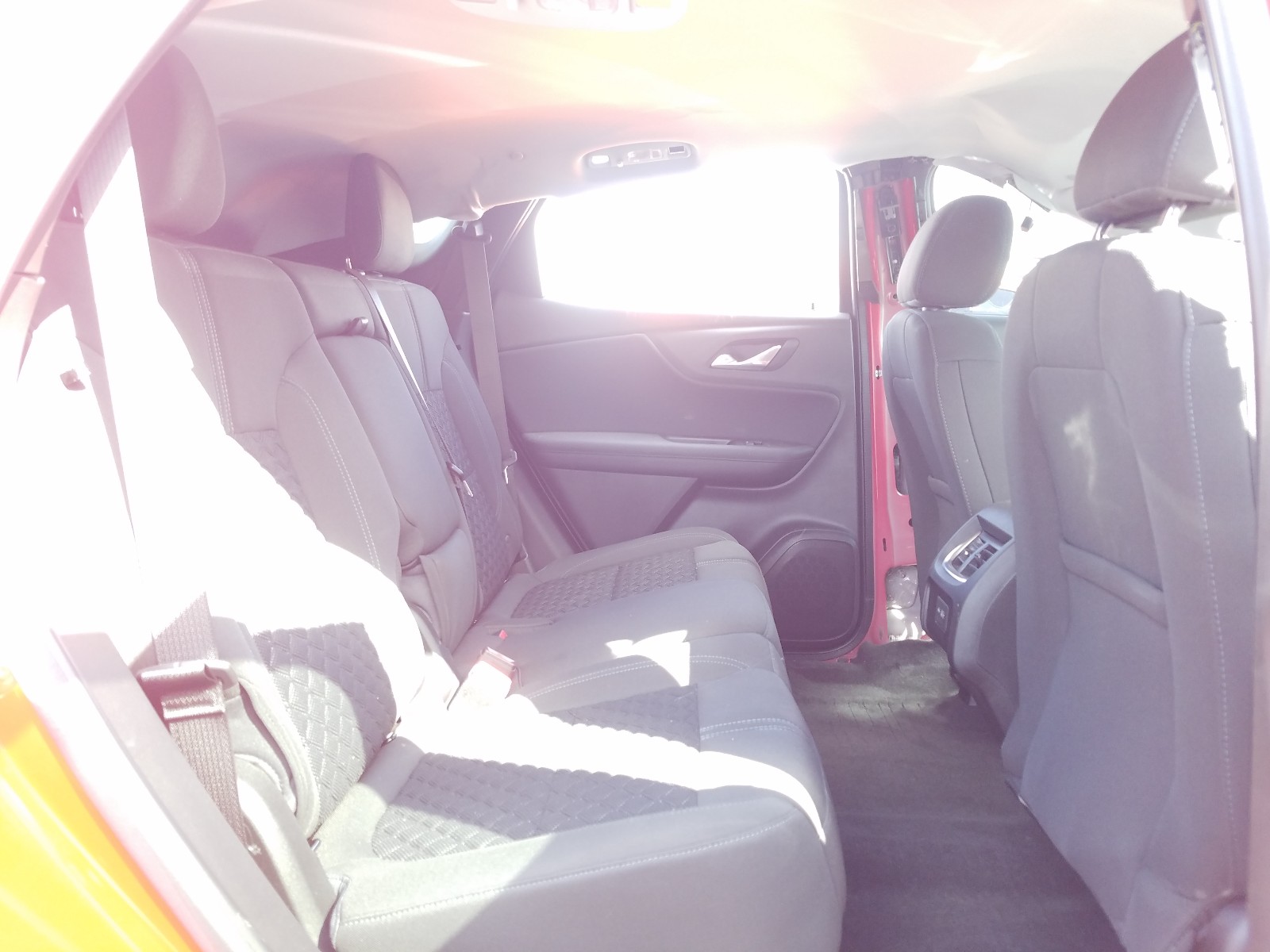 Photo 6 from auction – 2020 CHEVROLET BLAZER 2LT with VIN 3GNKBCRS1LS709789