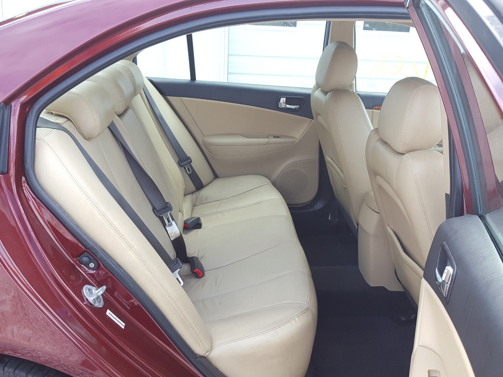 Photo 6 from auction – 2009 HYUNDAI SONATA SE with VIN 5NPEU46FX9H421687