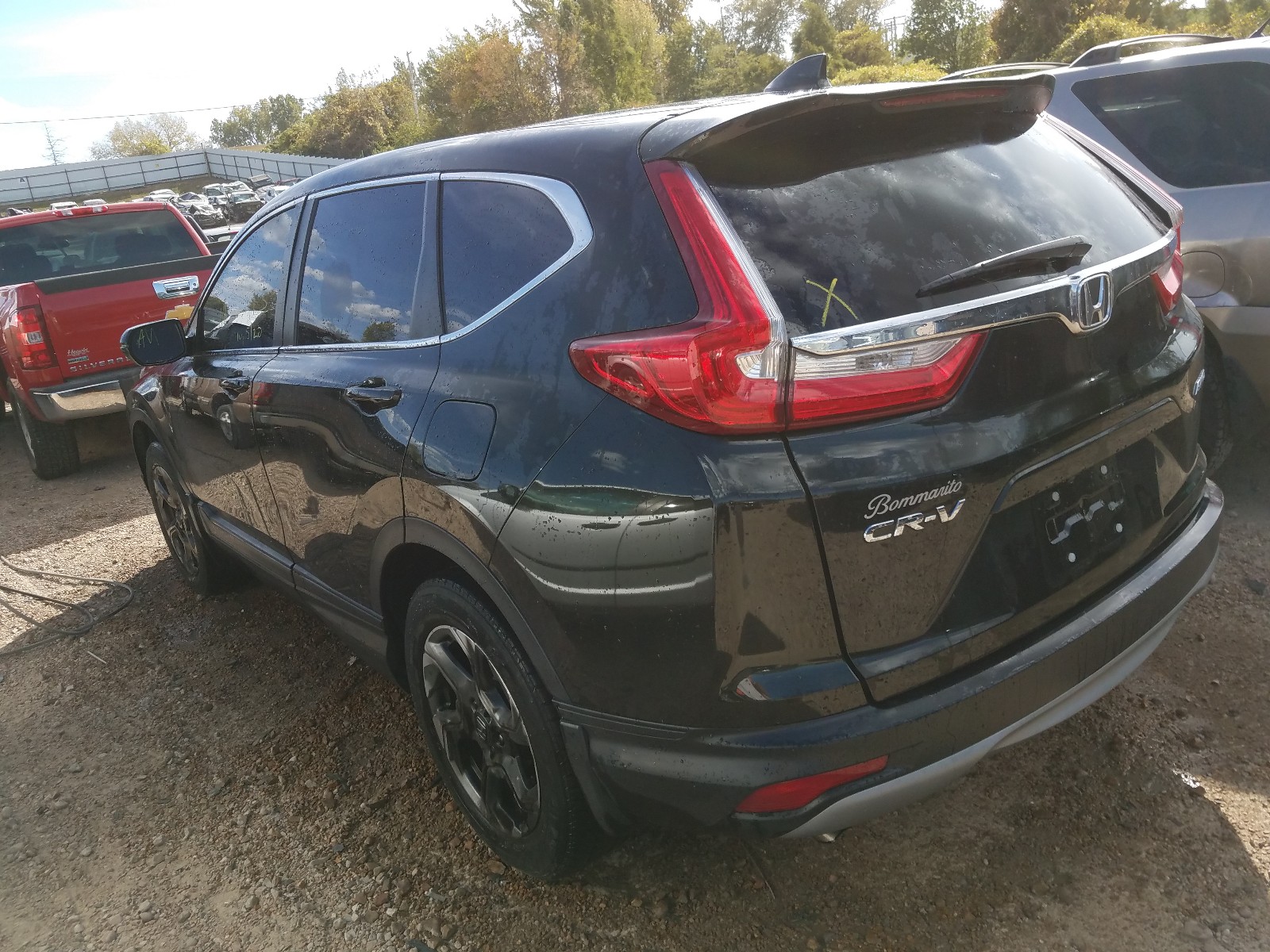 Photo 3 from auction – 2017 HONDA CR-V EX with VIN 5J6RW2H59HL069677