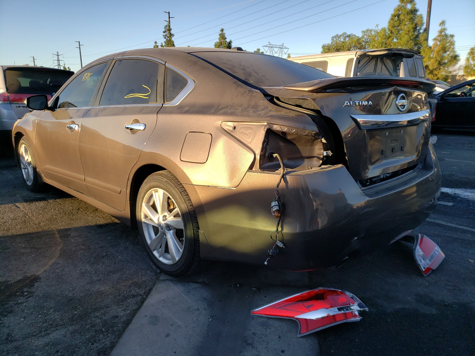 Photo 3 from auction – 2015 NISSAN ALTIMA 2.5 with VIN 1N4AL3AP3FC228399