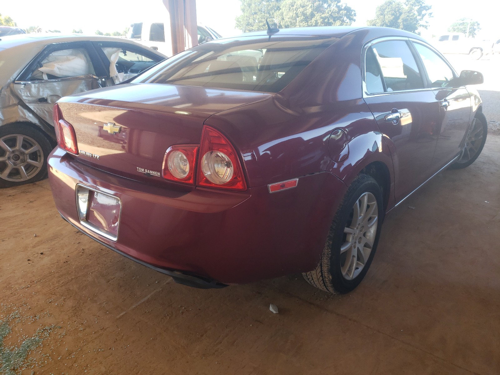 Photo 4 from auction – 2011 CHEVROLET MALIBU LTZ with VIN 1G1ZE5E78BF310448