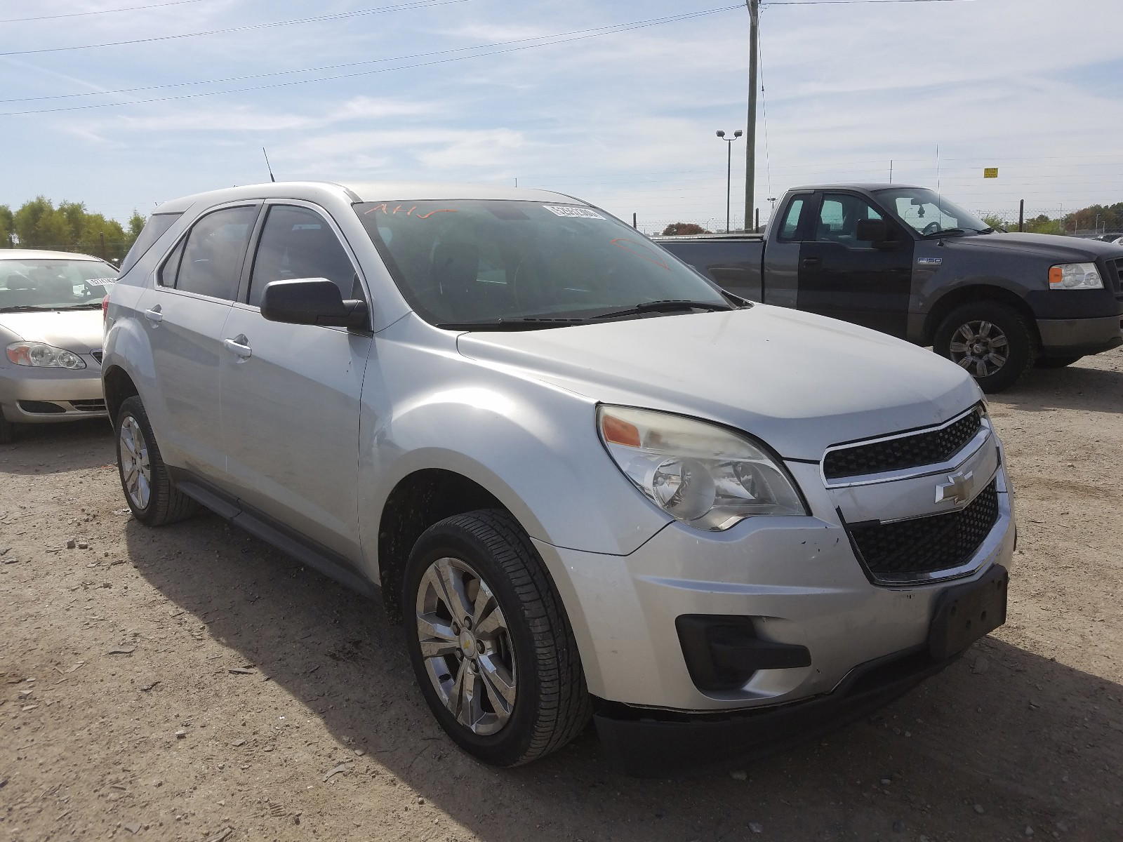 CHEVROLET EQUINOX LS 2011 with VIN 2GNALBEC1B1203150 - Photo from auction