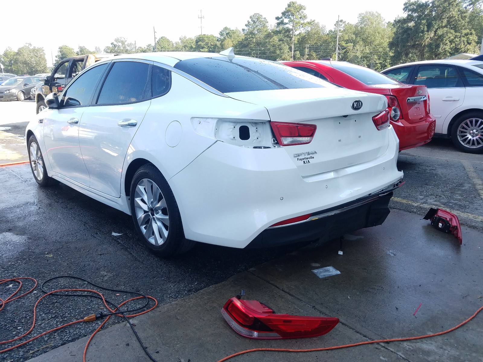 Photo 3 from auction – 2018 KIA OPTIMA LX with VIN 5XXGT4L30JG263284