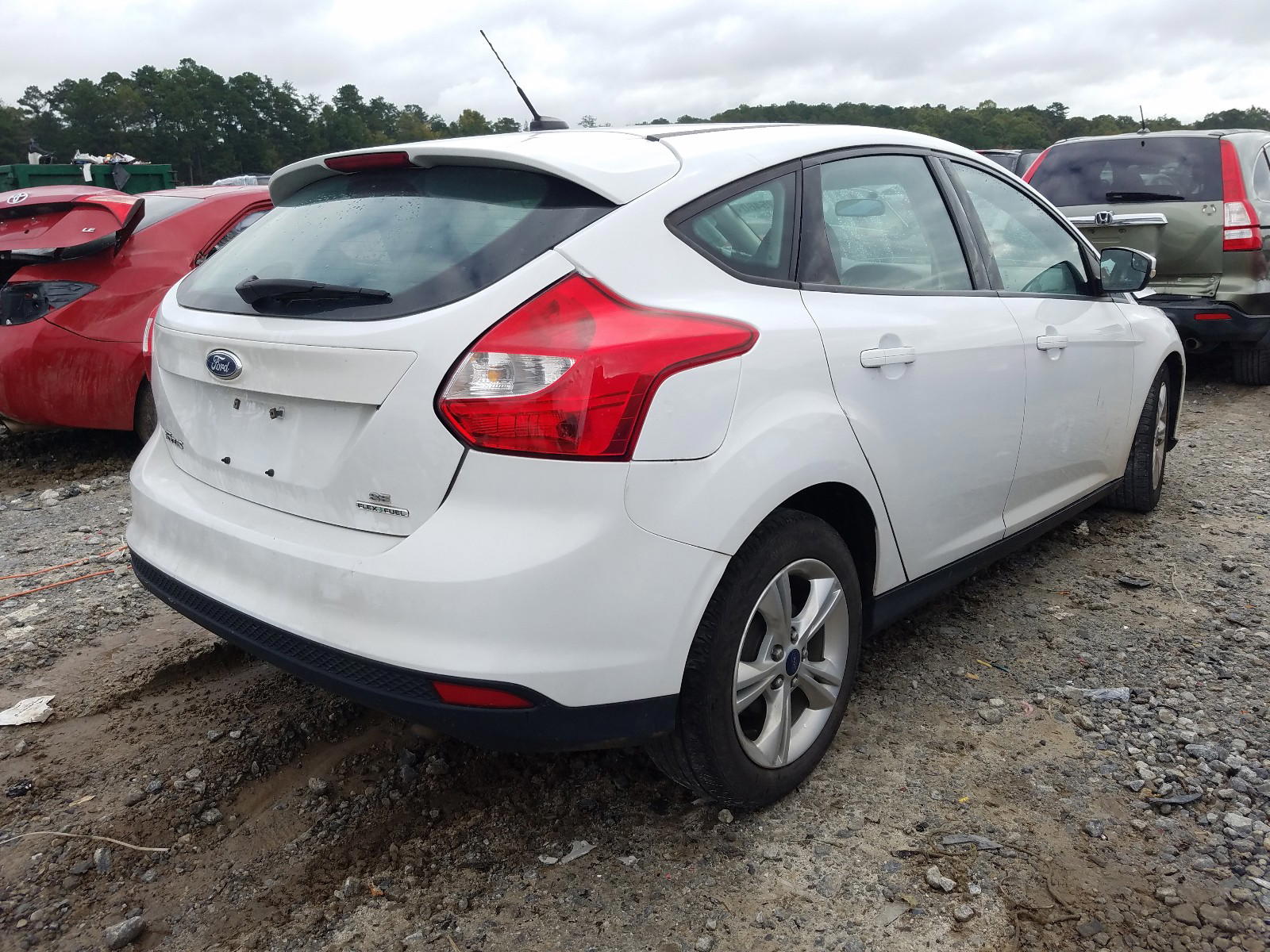 Photo 4 from auction – 2014 FORD FOCUS SE with VIN 1FADP3K29EL322791