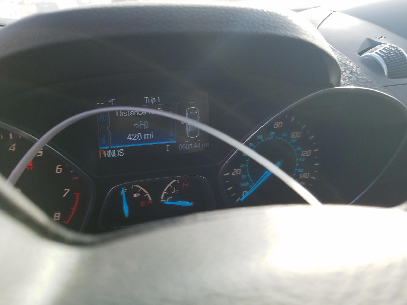 Photo 18 from auction – 2014 FORD ESCAPE SE with VIN 1FMCU0G90EUD01823