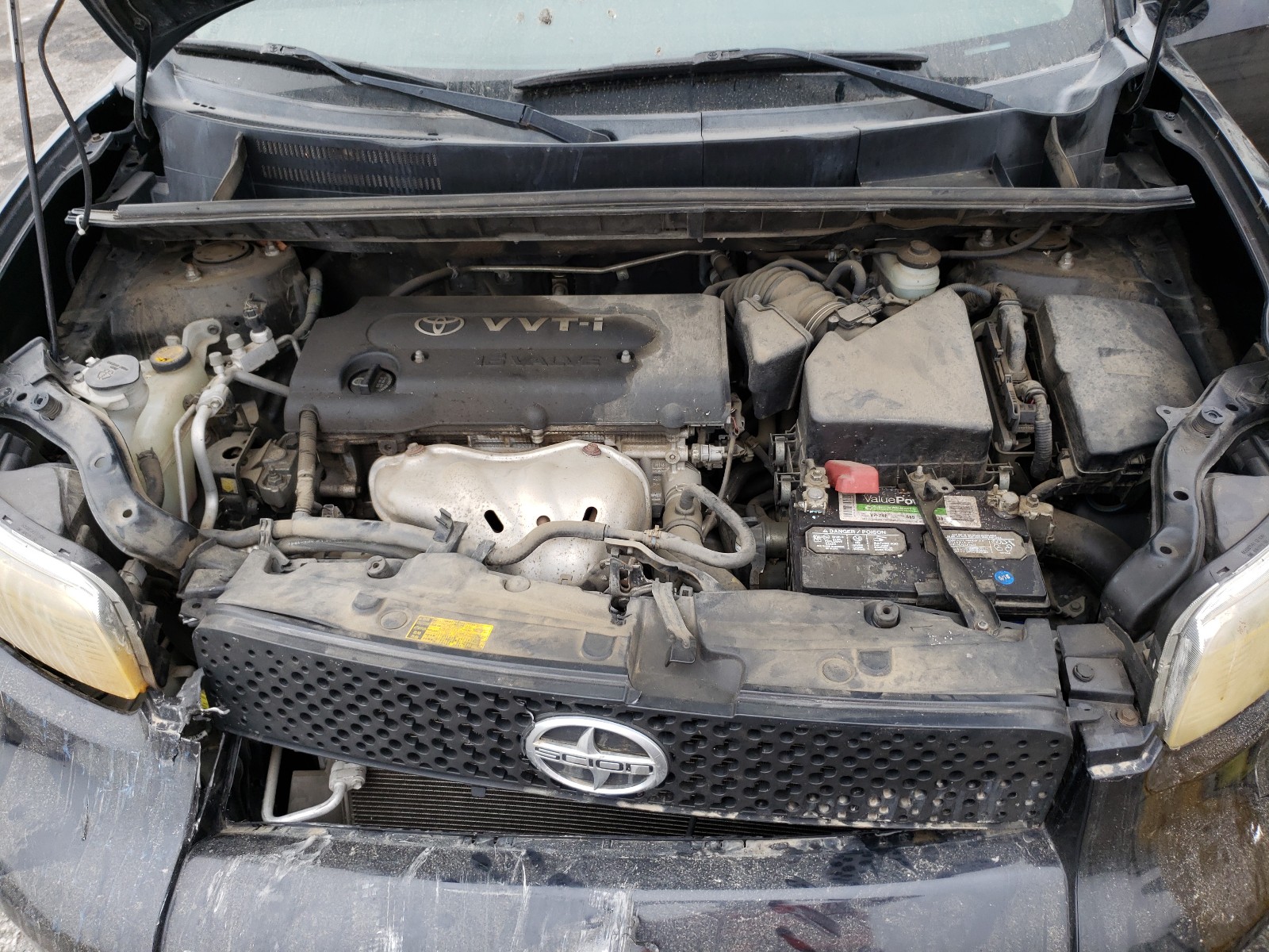 Photo 7 from auction – 2008 TOYOTA SCION with VIN JTLKE50EX81053835
