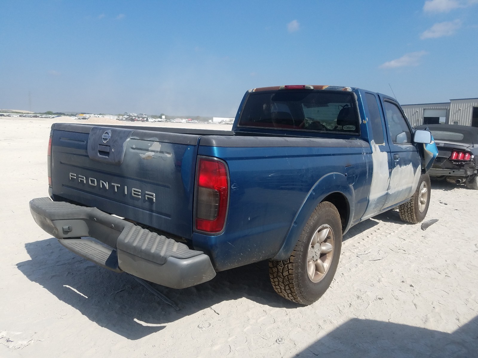 Photo 4 from auction – 2003 NISSAN FRONTIER K with VIN 1N6DD26T83C417773