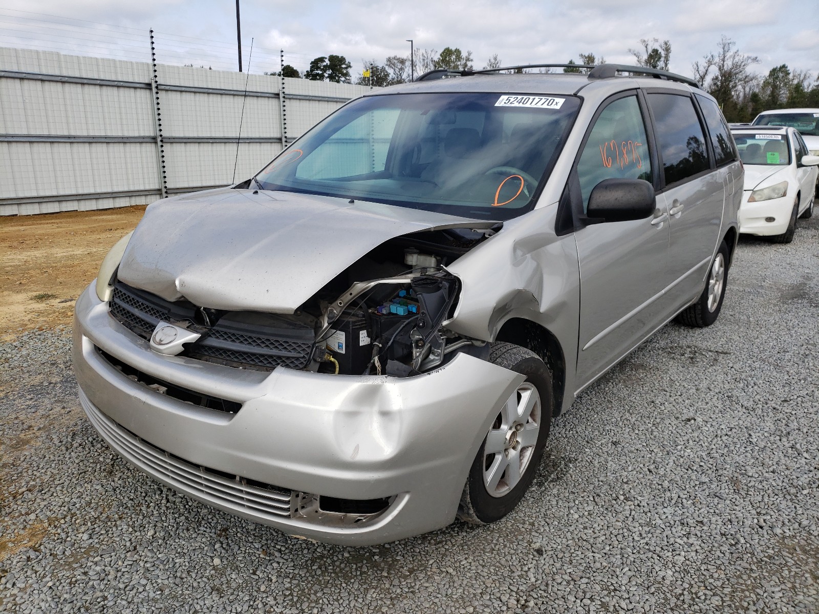 Photo 2 from auction – 2005 TOYOTA SIENNA CE with VIN 5TDZA23C45S244132