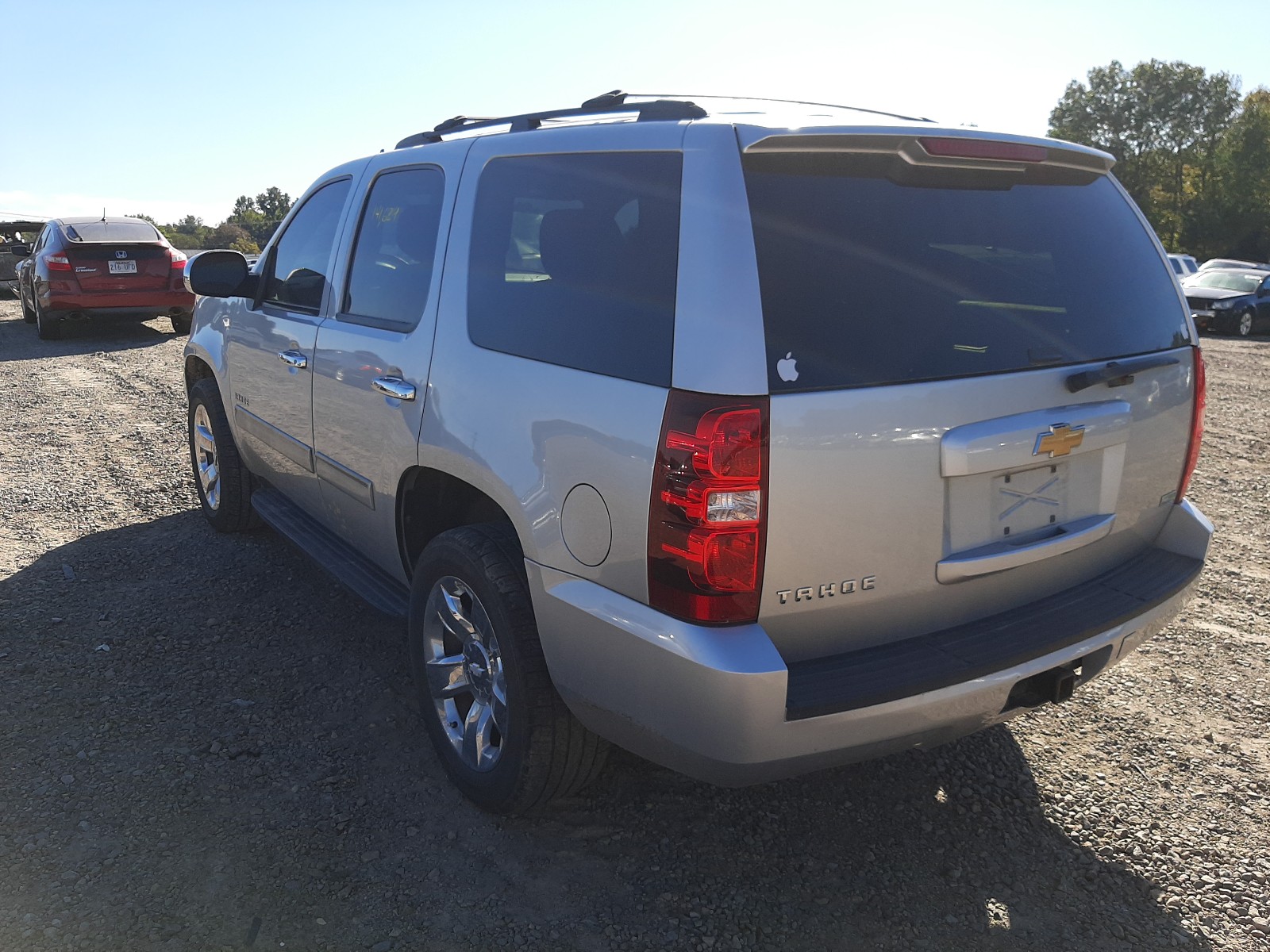 Photo 3 from auction – 2012 CHEVROLET TAHOE C150 with VIN 1GNSCAE01CR236761