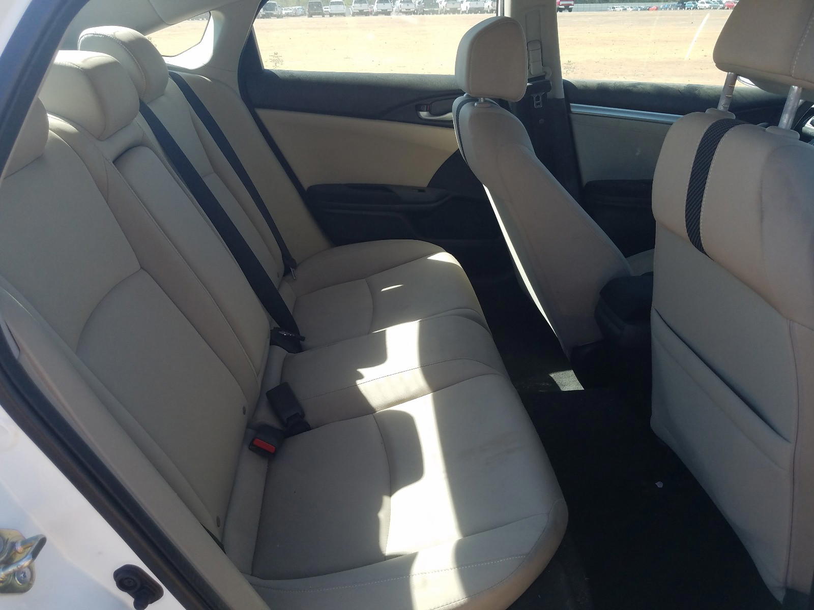 Photo 6 from auction – 2016 HONDA CIVIC EX with VIN 2HGFC2F74GH546910