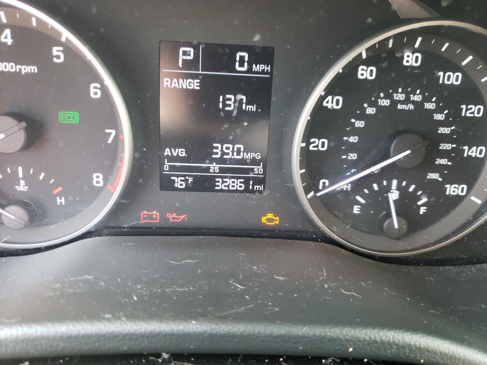 Photo 8 from auction – 2017 HYUNDAI ELANTRA SE with VIN KMHD74LF6HU301201