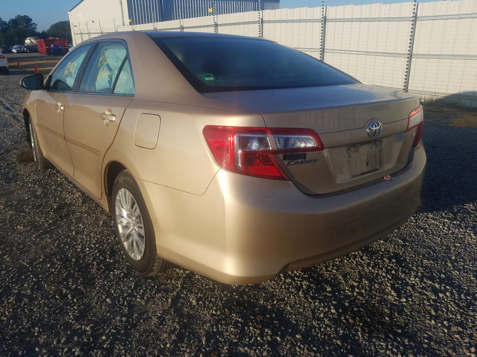 Photo 3 from auction – 2012 TOYOTA CAMRY with VIN 4T1BF1FK0CU007612