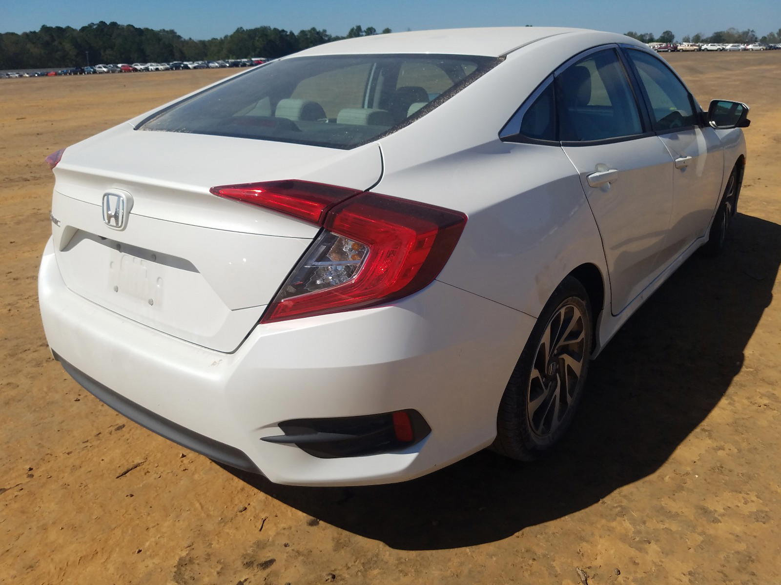 Photo 4 from auction – 2016 HONDA CIVIC EX with VIN 2HGFC2F74GH546910