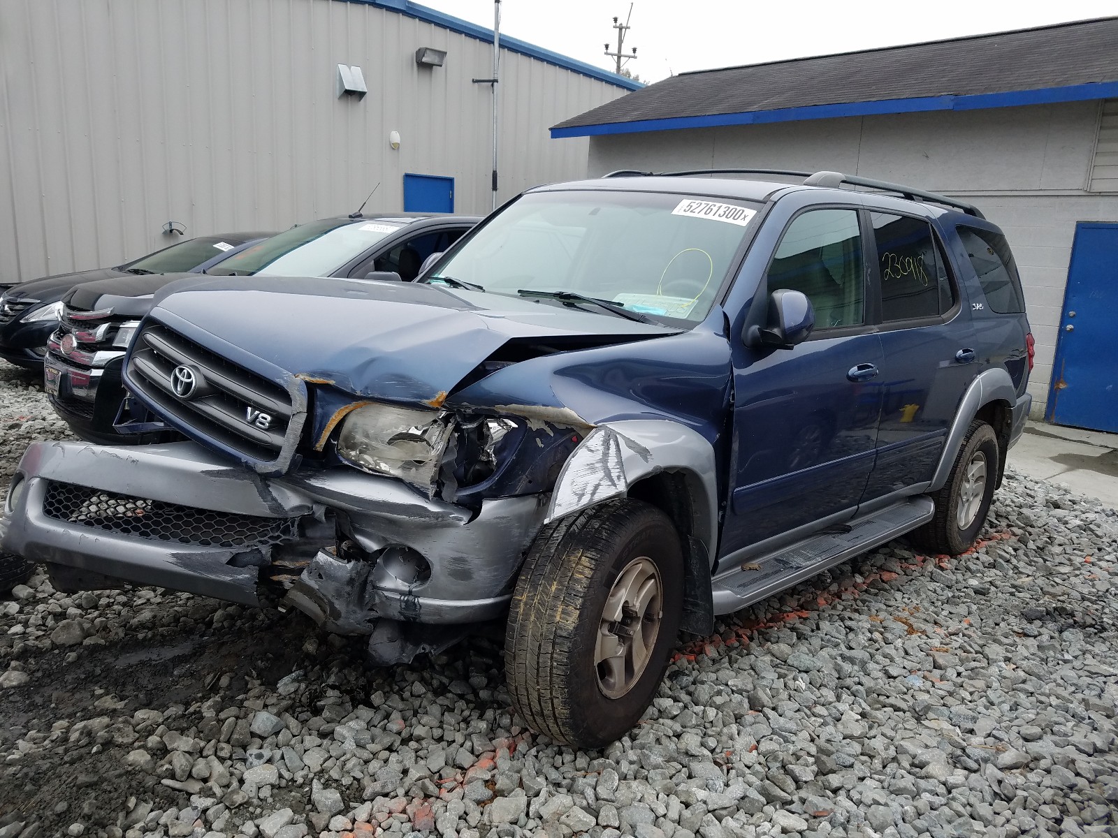 Photo 2 from auction – 2004 TOYOTA SEQUOIA SR with VIN 5TDZT34A34S216818