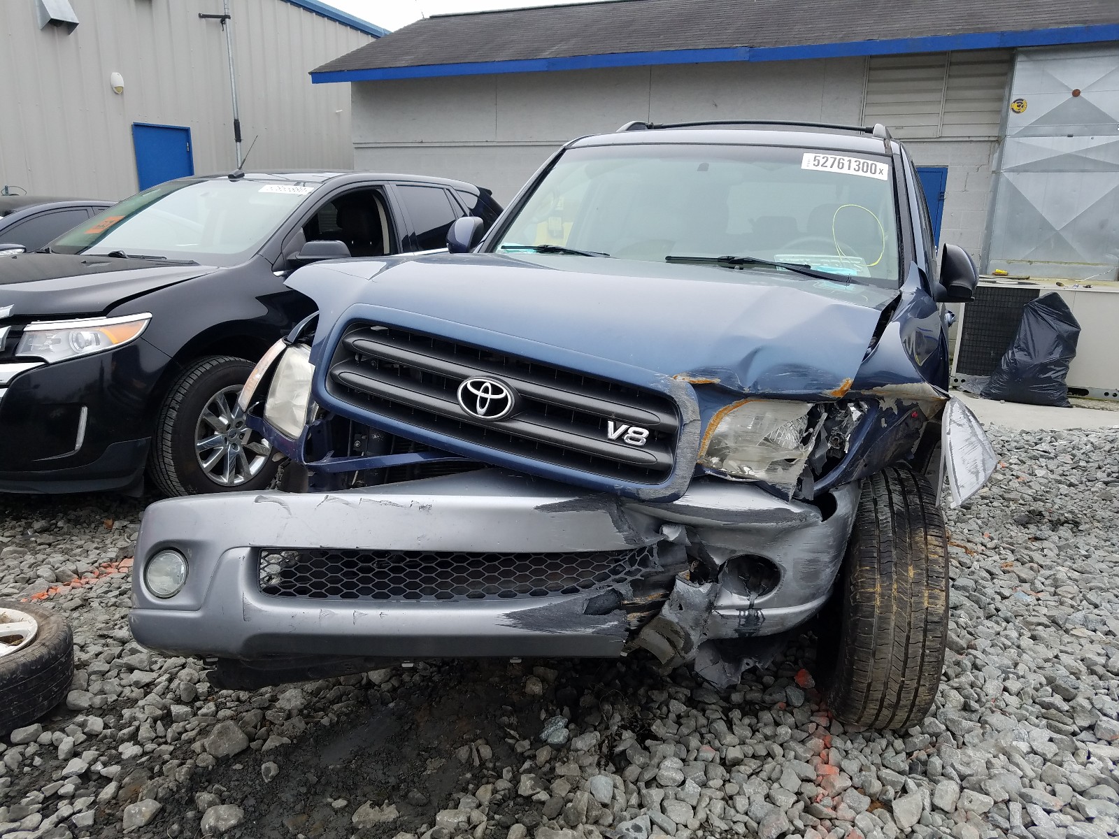 Photo 9 from auction – 2004 TOYOTA SEQUOIA SR with VIN 5TDZT34A34S216818