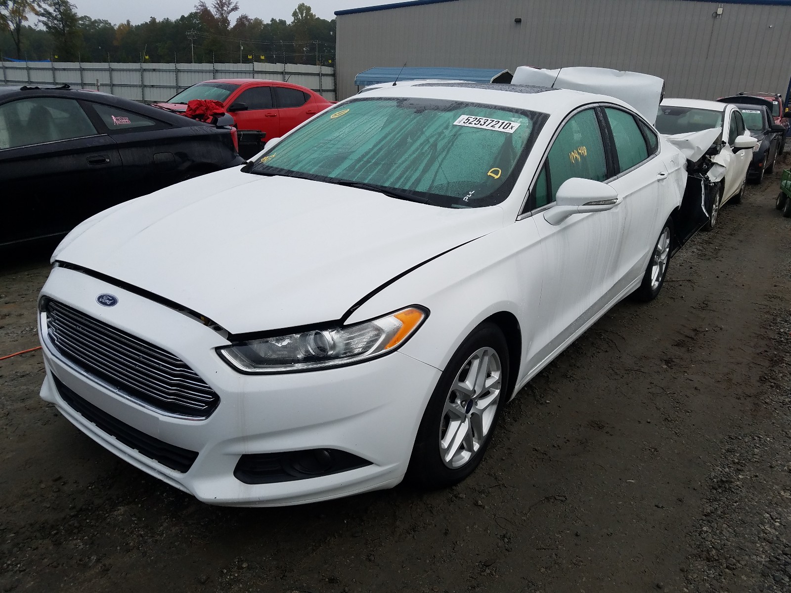 Photo 2 from auction – 2016 FORD FUSION SE with VIN 3FA6P0HD0GR207825
