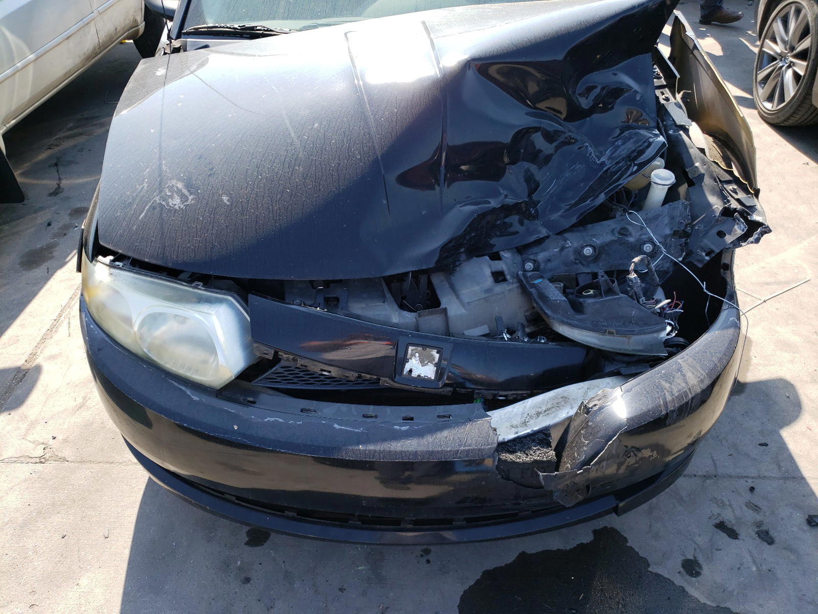 Photo 7 from auction – 2004 SATURN ION LEVEL with VIN 1G8AJ52F34Z165844