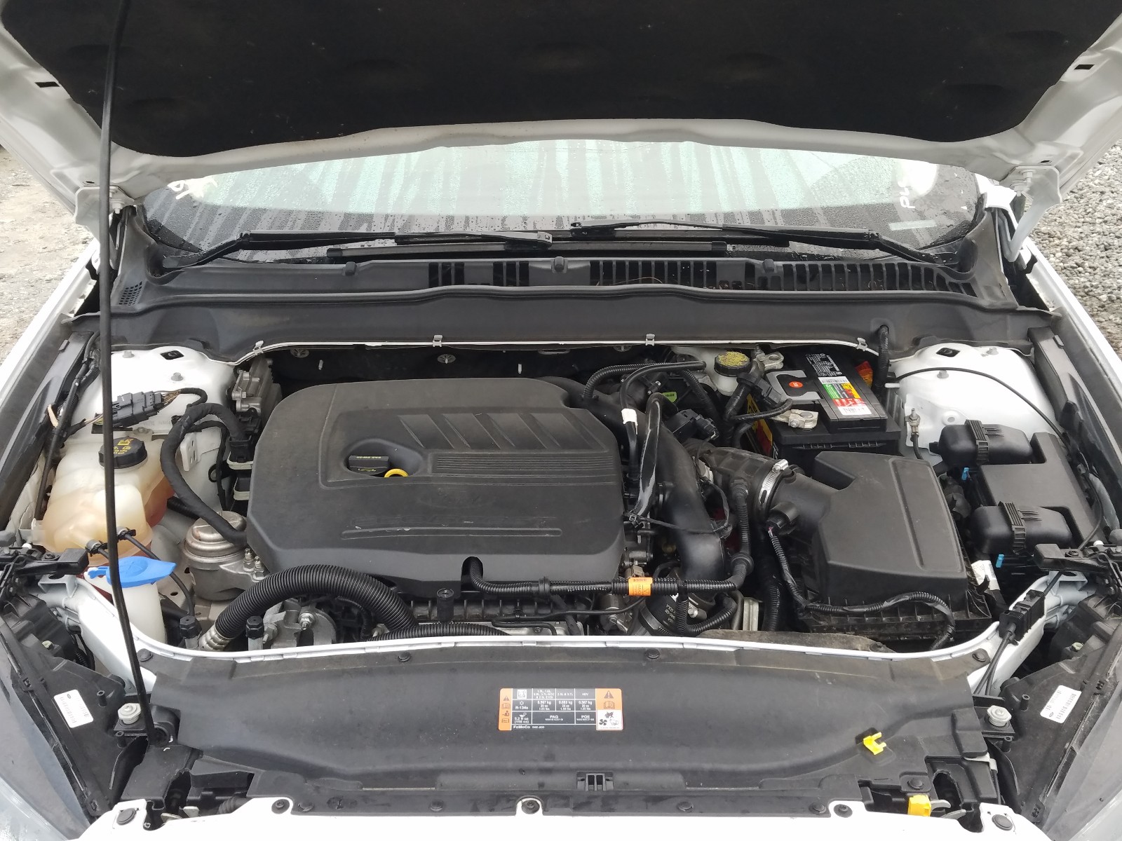 Photo 7 from auction – 2016 FORD FUSION SE with VIN 3FA6P0HD0GR207825