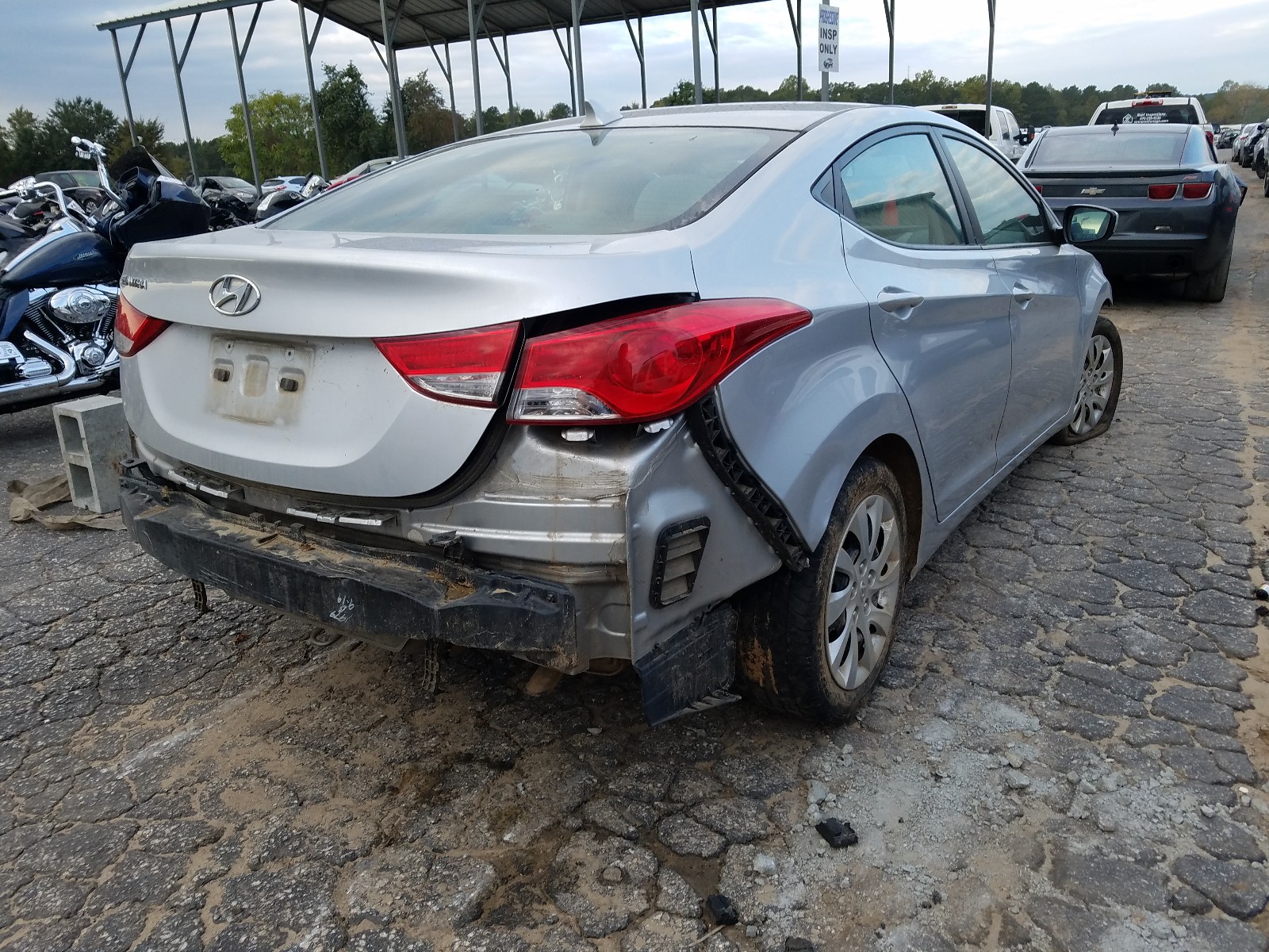 Photo 4 from auction – 2012 HYUNDAI ELANTRA GL with VIN 5NPDH4AEXCH111125