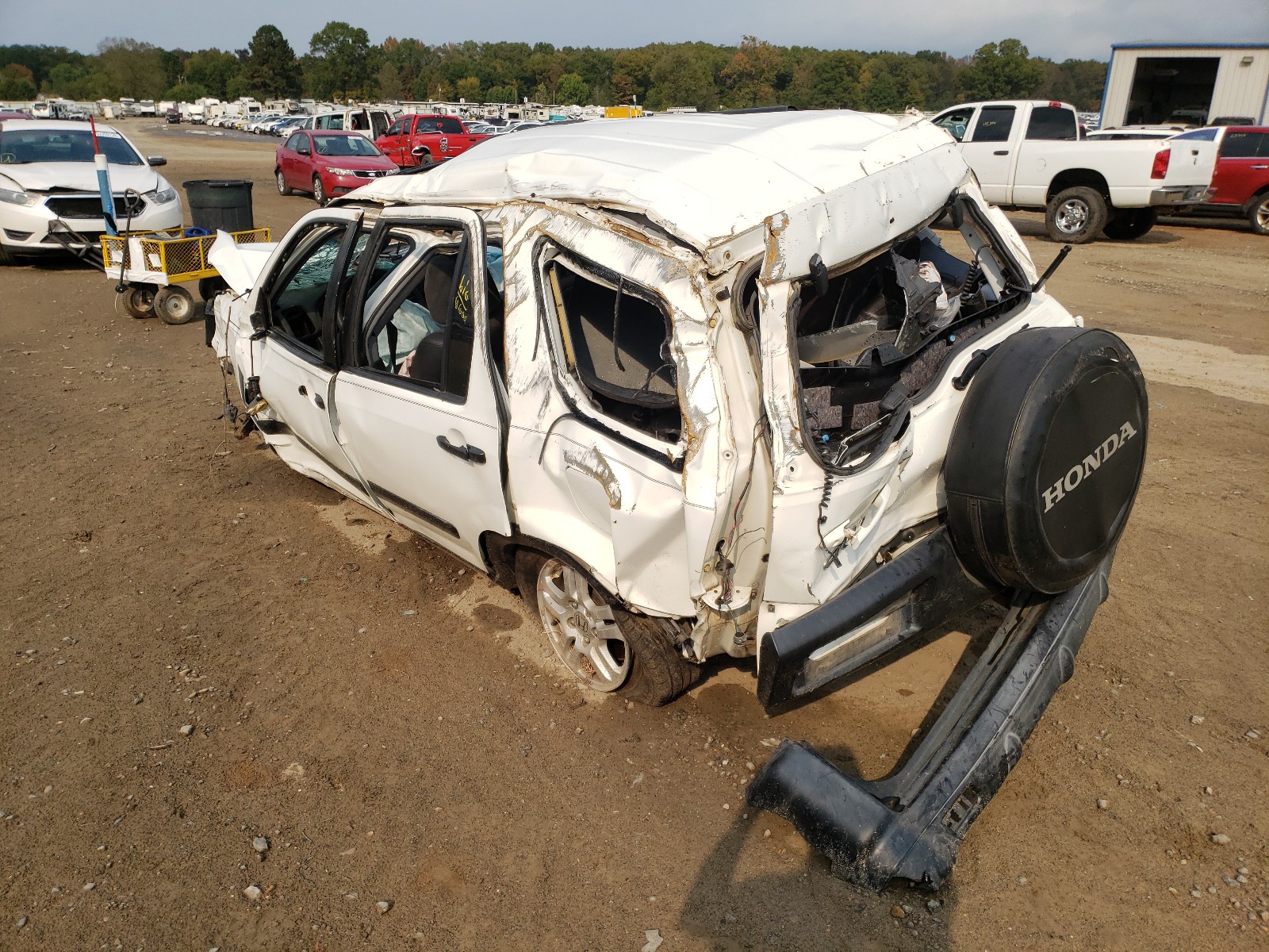 Photo 3 from auction – 2004 HONDA CR-V EX with VIN JHLRD78814C002135