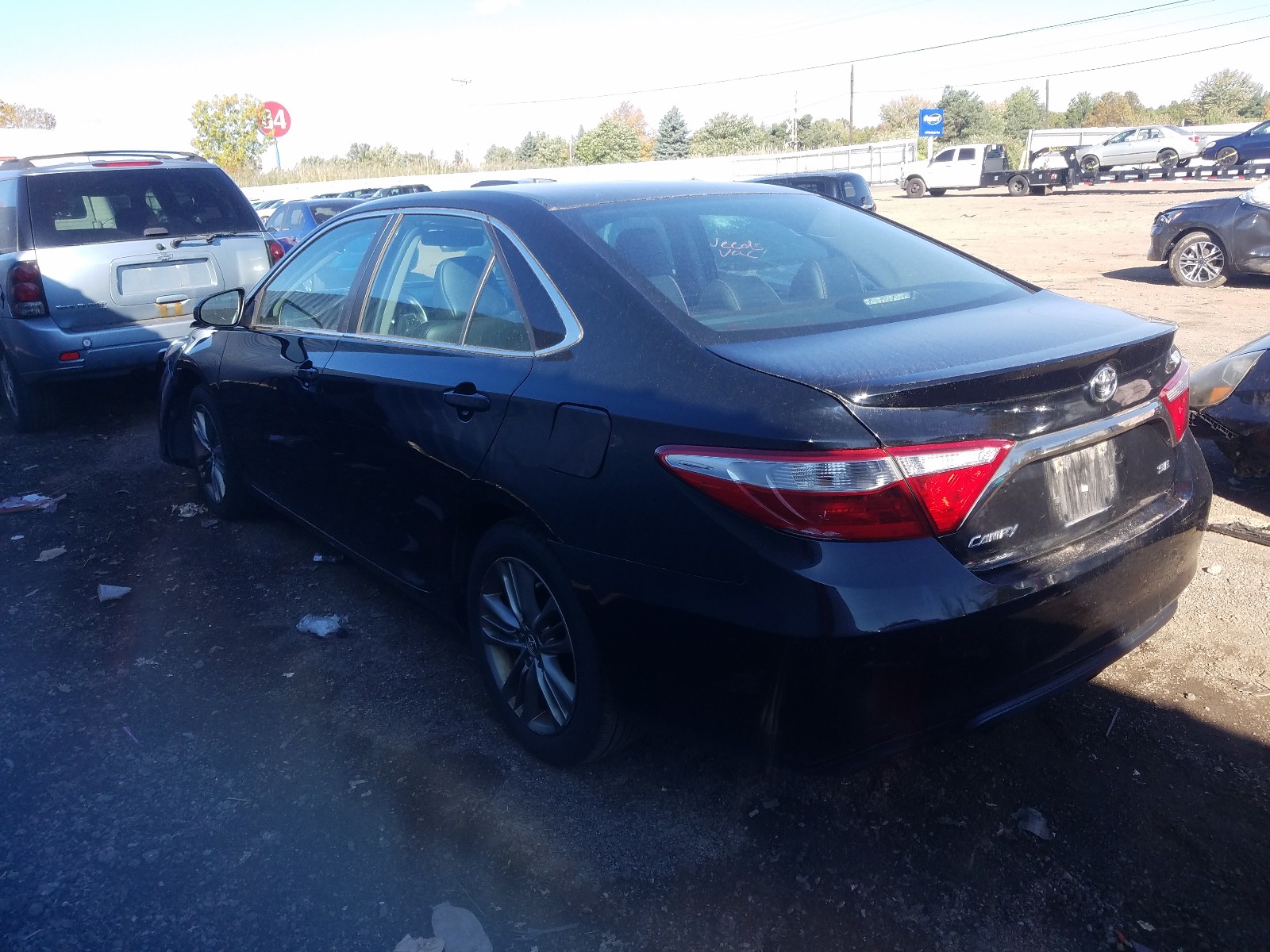 Photo 3 from auction – 2015 TOYOTA CAMRY LE with VIN 4T1BF1FK5FU071181
