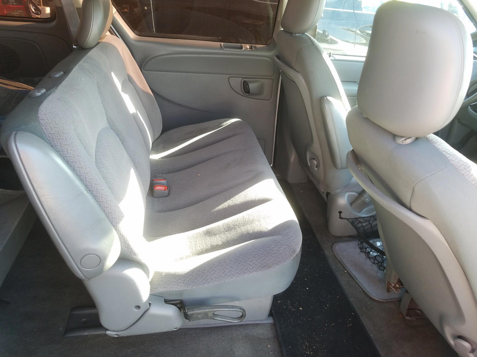 Photo 6 from auction – 2007 DODGE CARAVAN SE with VIN 1D4GP25B07B119846