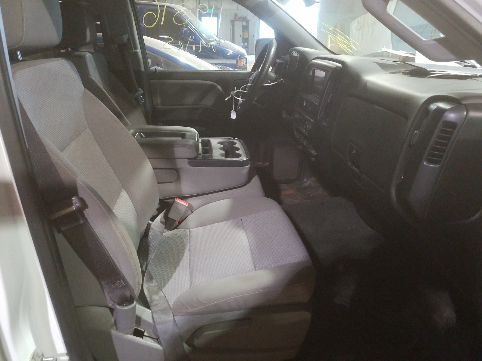 Photo 5 from auction – 2017 GMC SIERRA C15 with VIN 1GTR1LEC2HZ137215