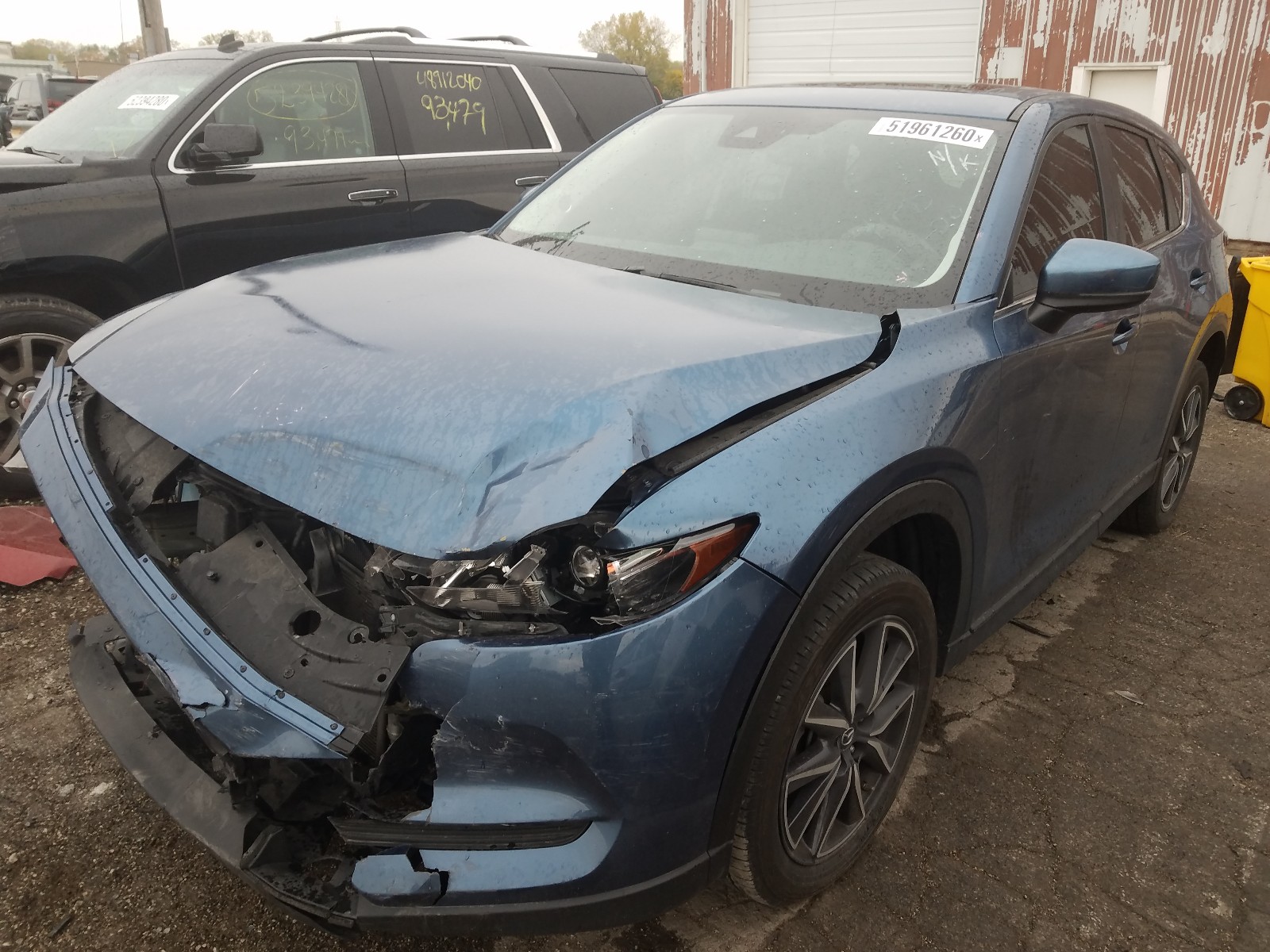 Photo 2 from auction – 2018 MAZDA CX-5 TOURI with VIN JM3KFACM2J1426030
