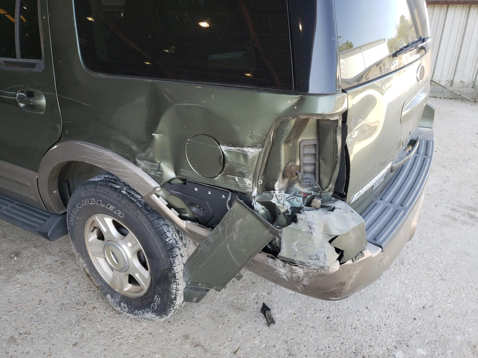Photo 9 from auction – 2003 FORD EXPEDITION with VIN 1FMFU17LX3LA73265
