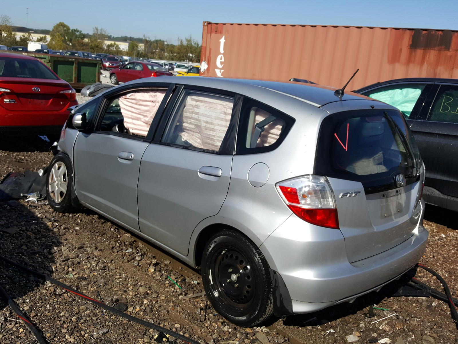 Photo 3 from auction – 2012 HONDA FIT with VIN JHMGE8H36CC039299