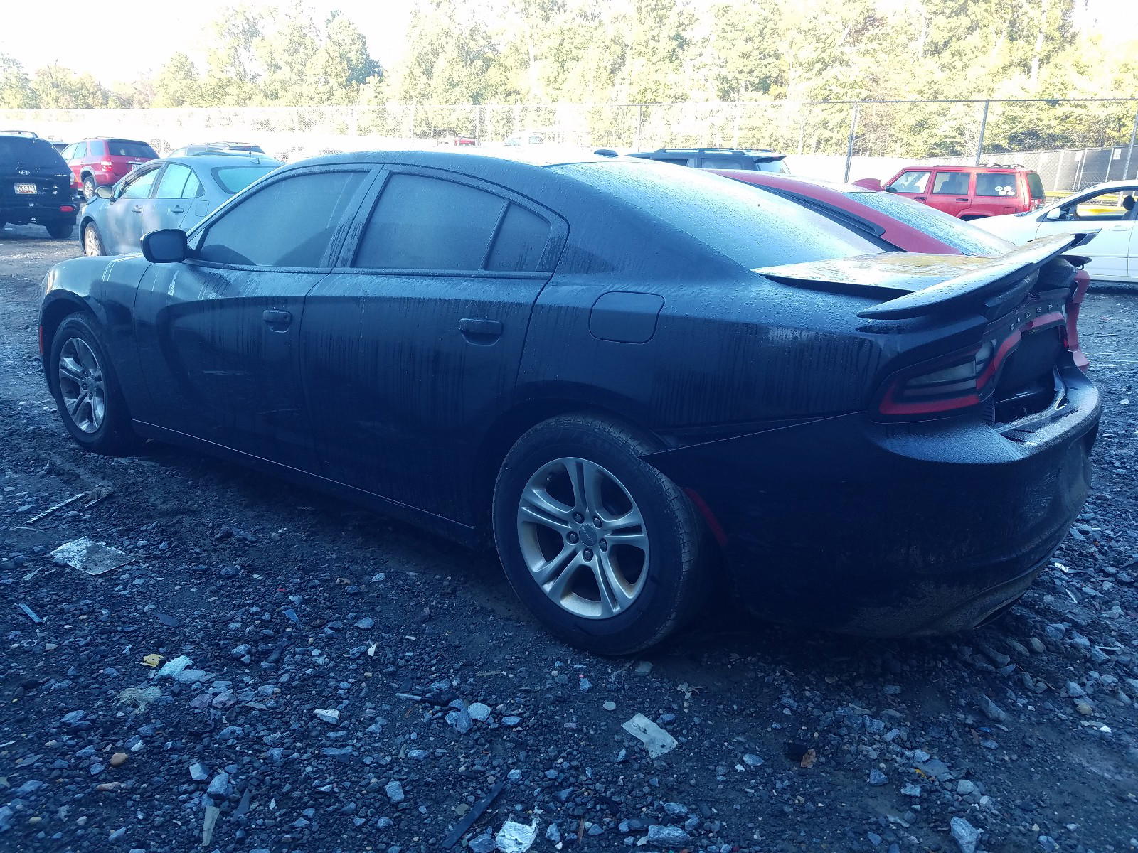 Photo 3 from auction – 2017 DODGE CHARGER SE with VIN 2C3CDXBG5HH529380
