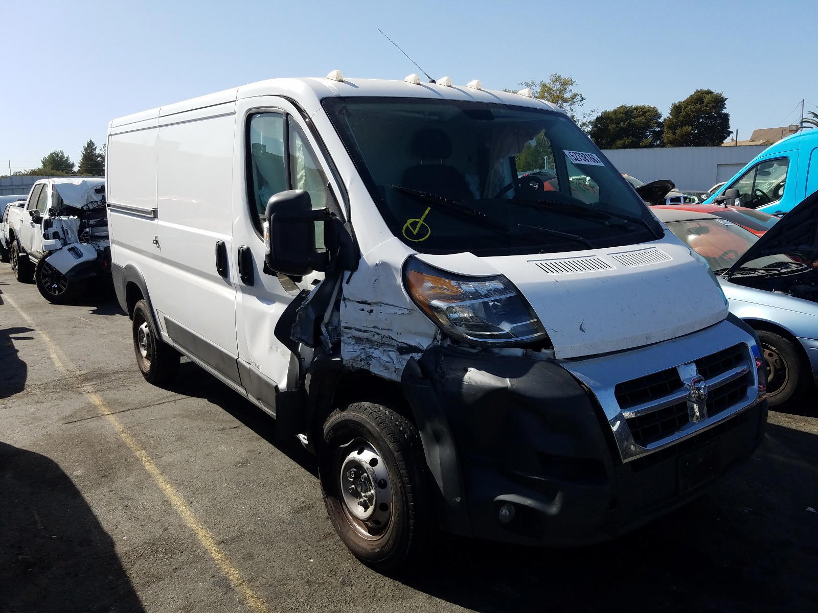 RAM PROMASTER 2016 with VIN 3C6TRVAG1GE136996 - Photo from auction