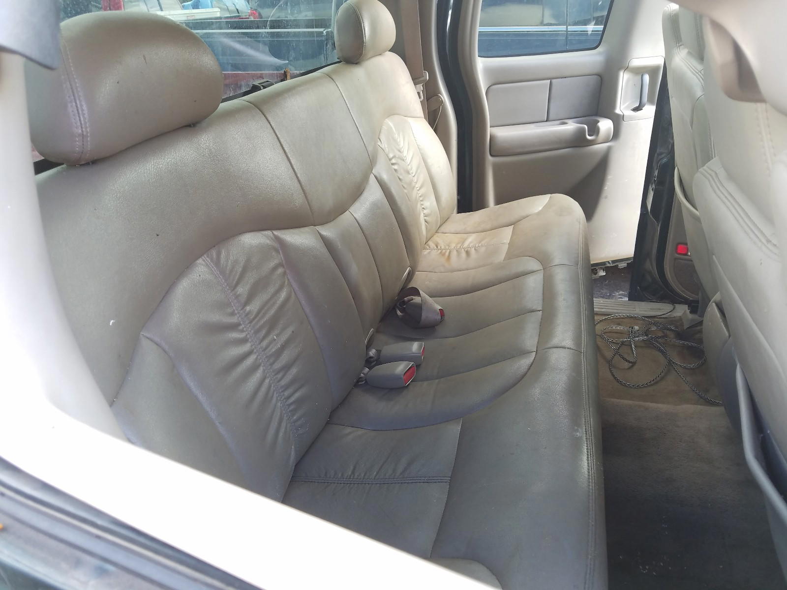 Photo 6 from auction – 2001 CHEVROLET SILVERADO with VIN 2GCEC19T811118707