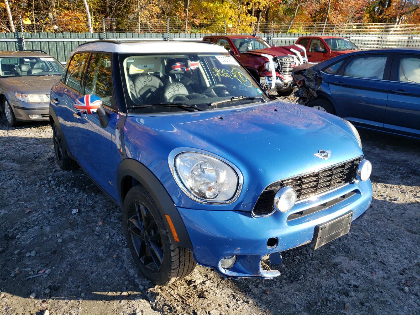 MINI COOPER S C 2012 مع رقم تعريف المركبة WMWZC5C55CWM13016 - صورة من المزاد
