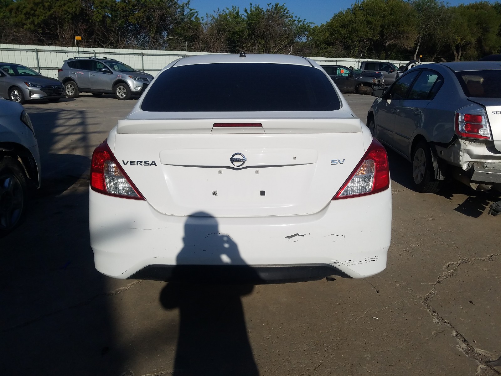 Photo 9 from auction – 2017 NISSAN VERSA S with VIN 3N1CN7AP6HL874244