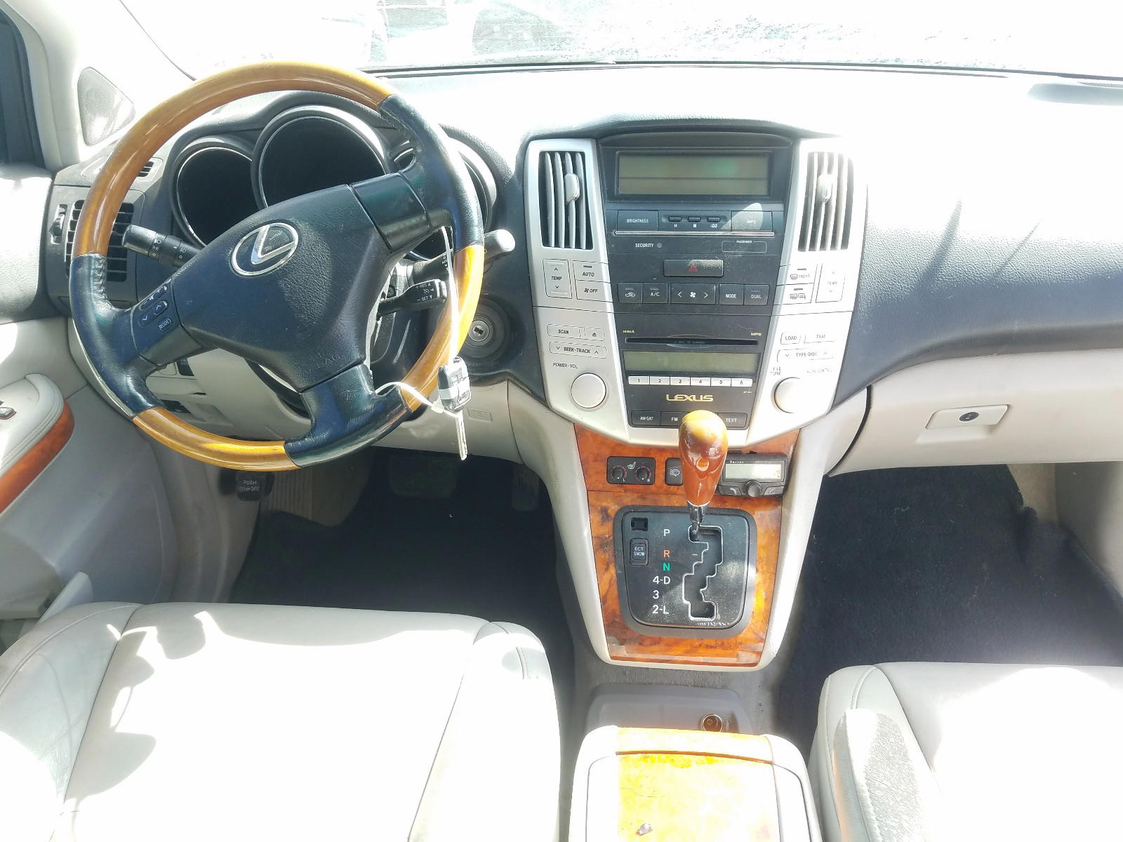 Photo 9 from auction – 2009 LEXUS RX 350 with VIN 2T2GK31U59C076341