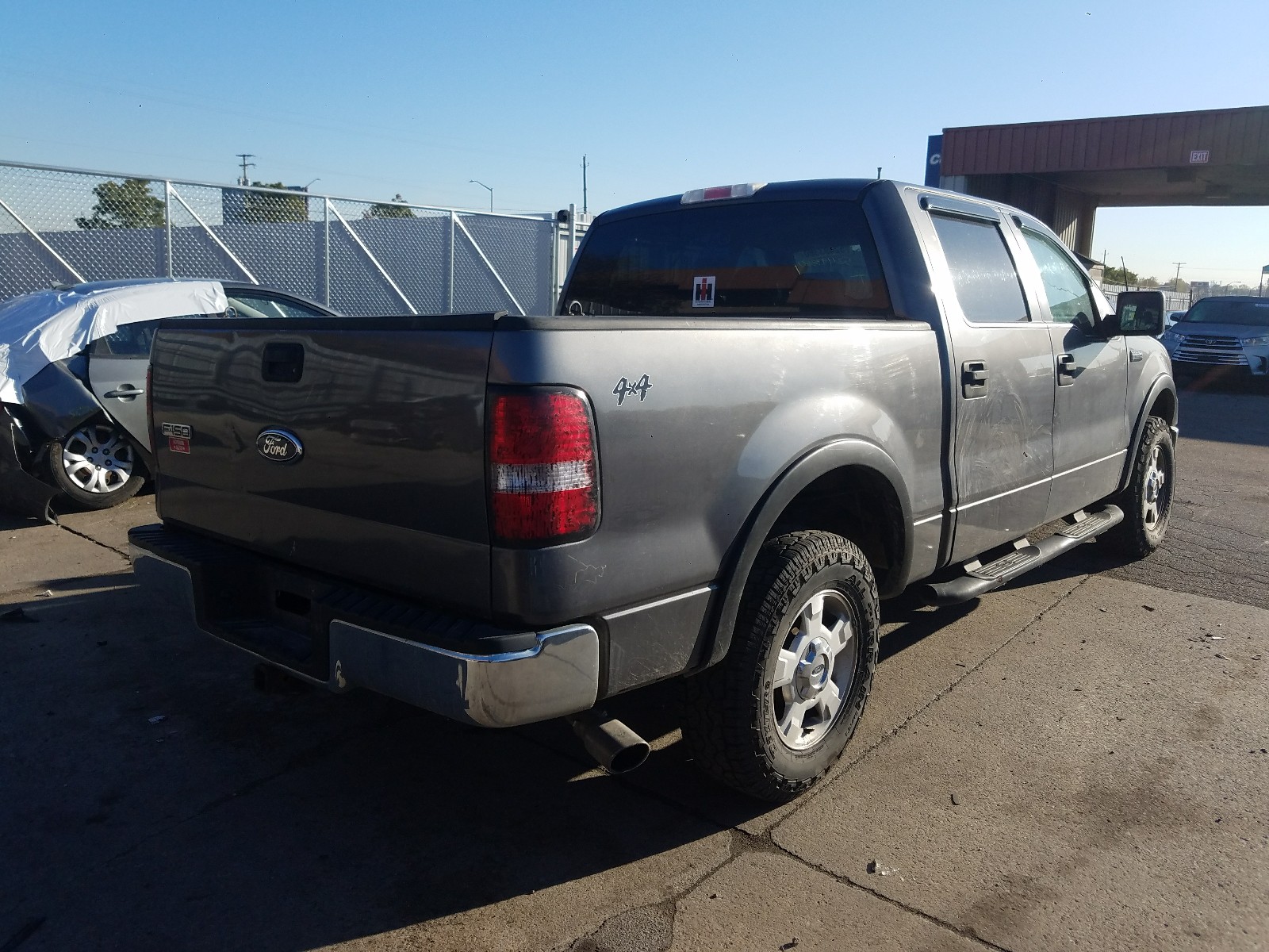 Photo 4 from auction – 2006 FORD F150 SUPER with VIN 1FTRW14W76KD67338