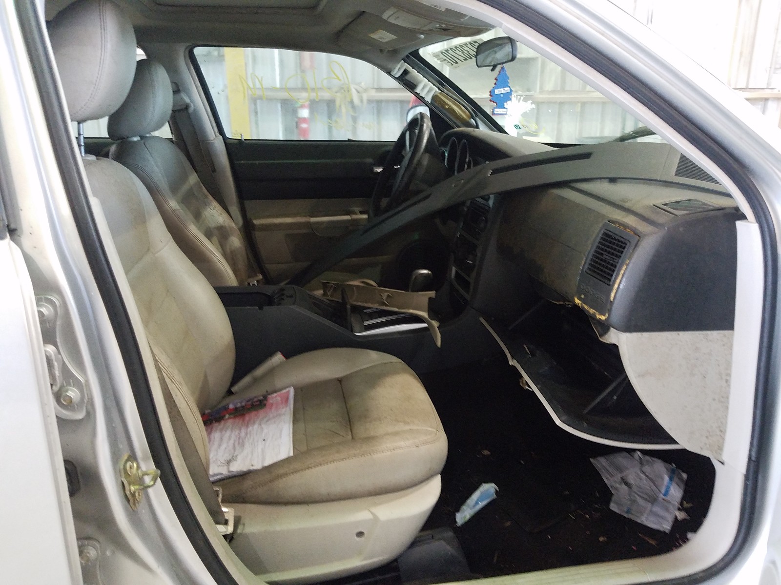 Photo 15 from auction – 2006 DODGE CHARGER R/ with VIN 2B3KA53HX6H323501