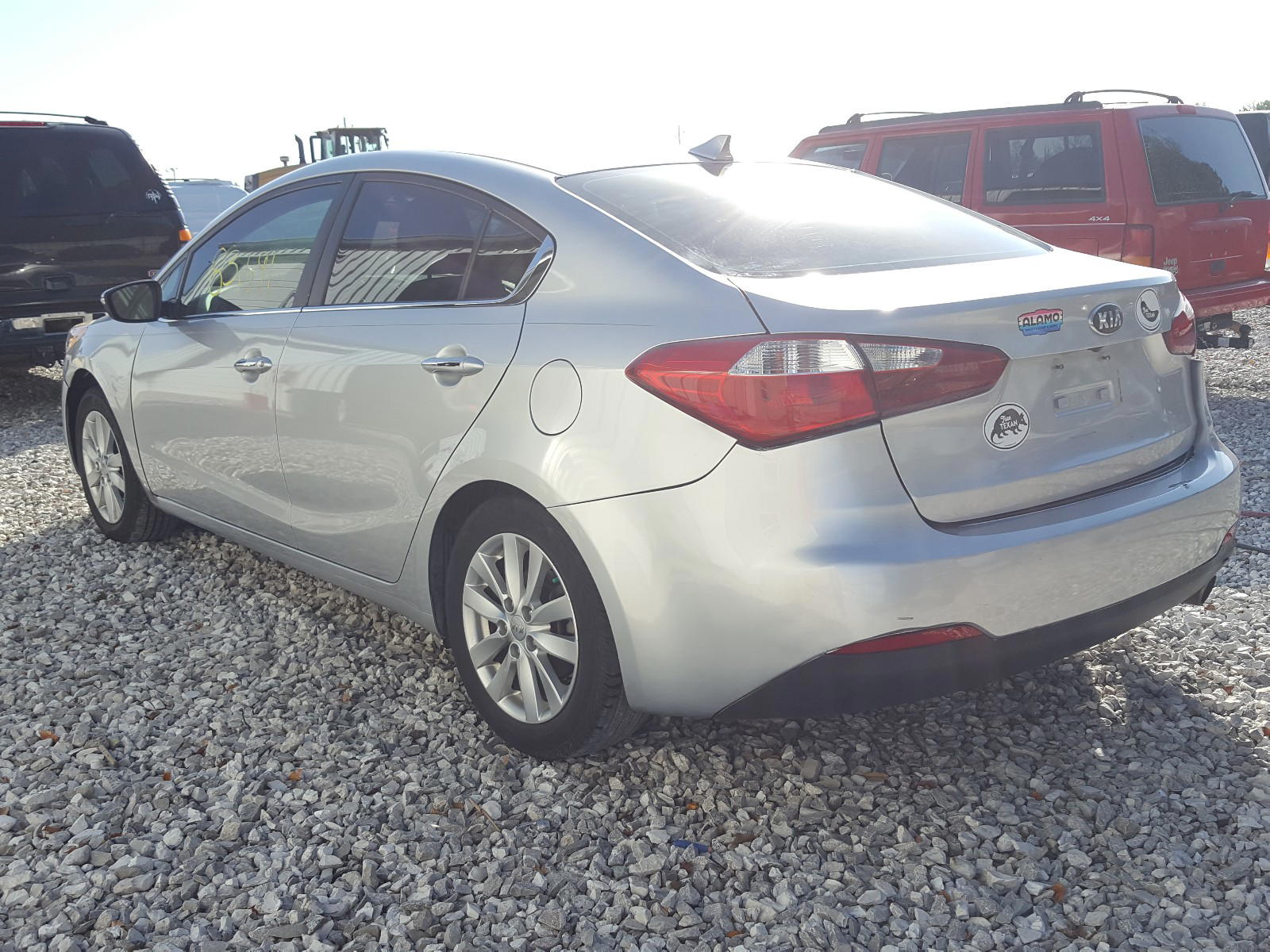 Photo 3 from auction – 2014 KIA FORTE EX with VIN KNAFX4A81E5045697