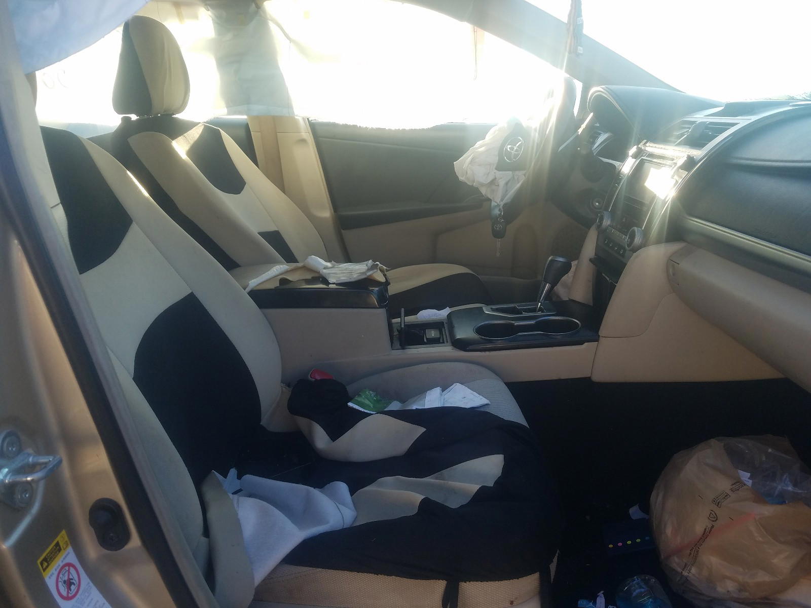 Photo 5 from auction – 2012 TOYOTA CAMRY with VIN 4T1BF1FK0CU007612