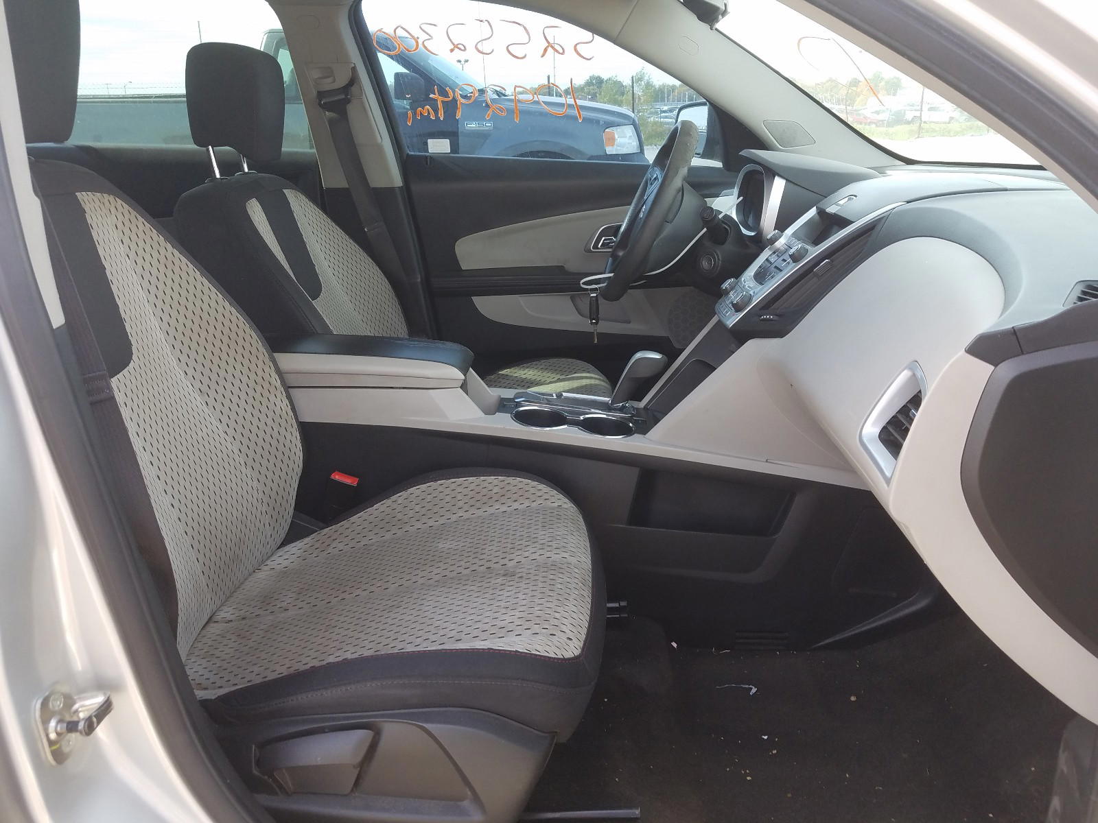 Photo 5 from auction – 2011 CHEVROLET EQUINOX LS with VIN 2GNALBEC1B1203150