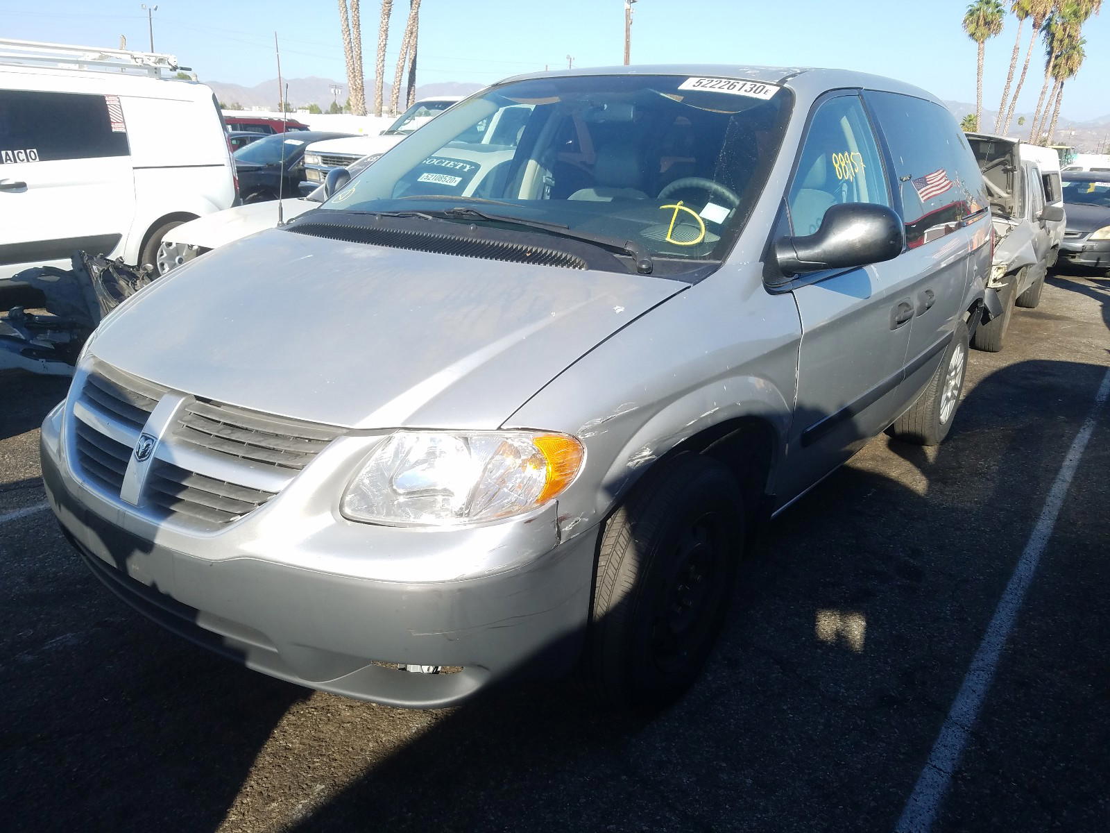 Photo 2 from auction – 2007 DODGE CARAVAN SE with VIN 1D4GP25B07B119846