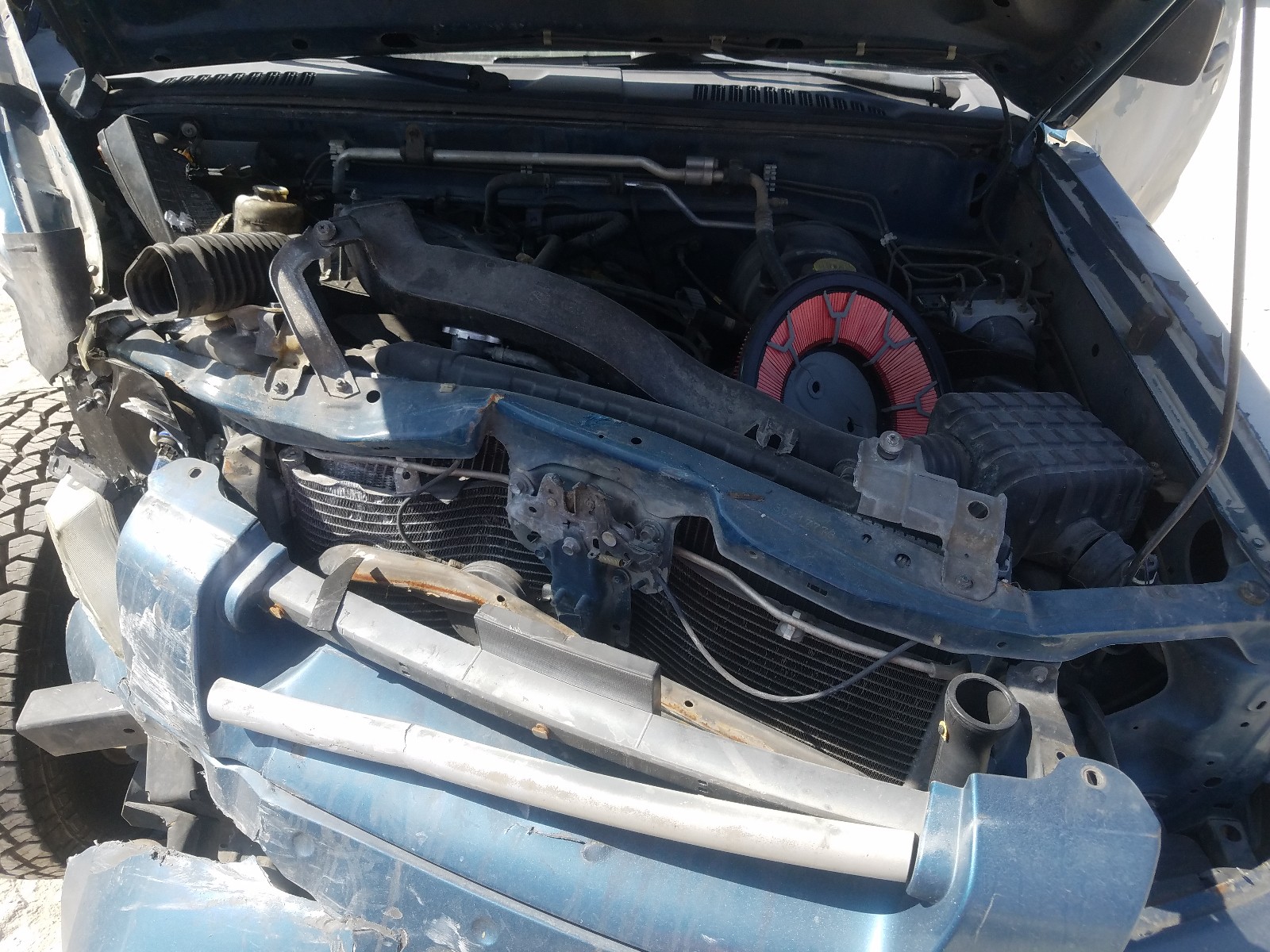Photo 7 from auction – 2003 NISSAN FRONTIER K with VIN 1N6DD26T83C417773