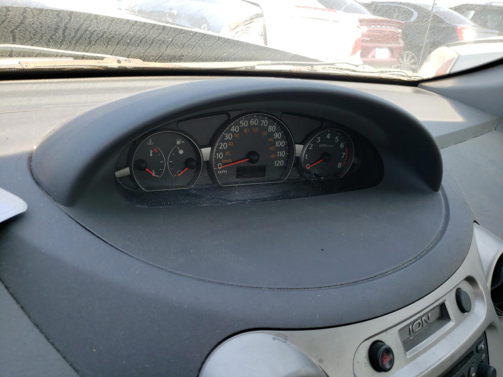 Photo 8 from auction – 2004 SATURN ION LEVEL with VIN 1G8AJ52F34Z165844