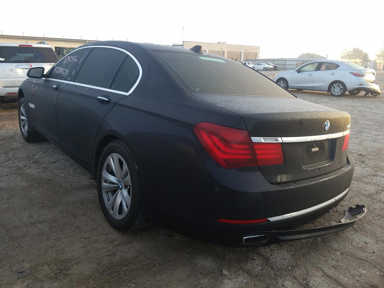 Photo 3 from auction – 2015 BMW 740 LI with VIN WBAYE4C55FD947407