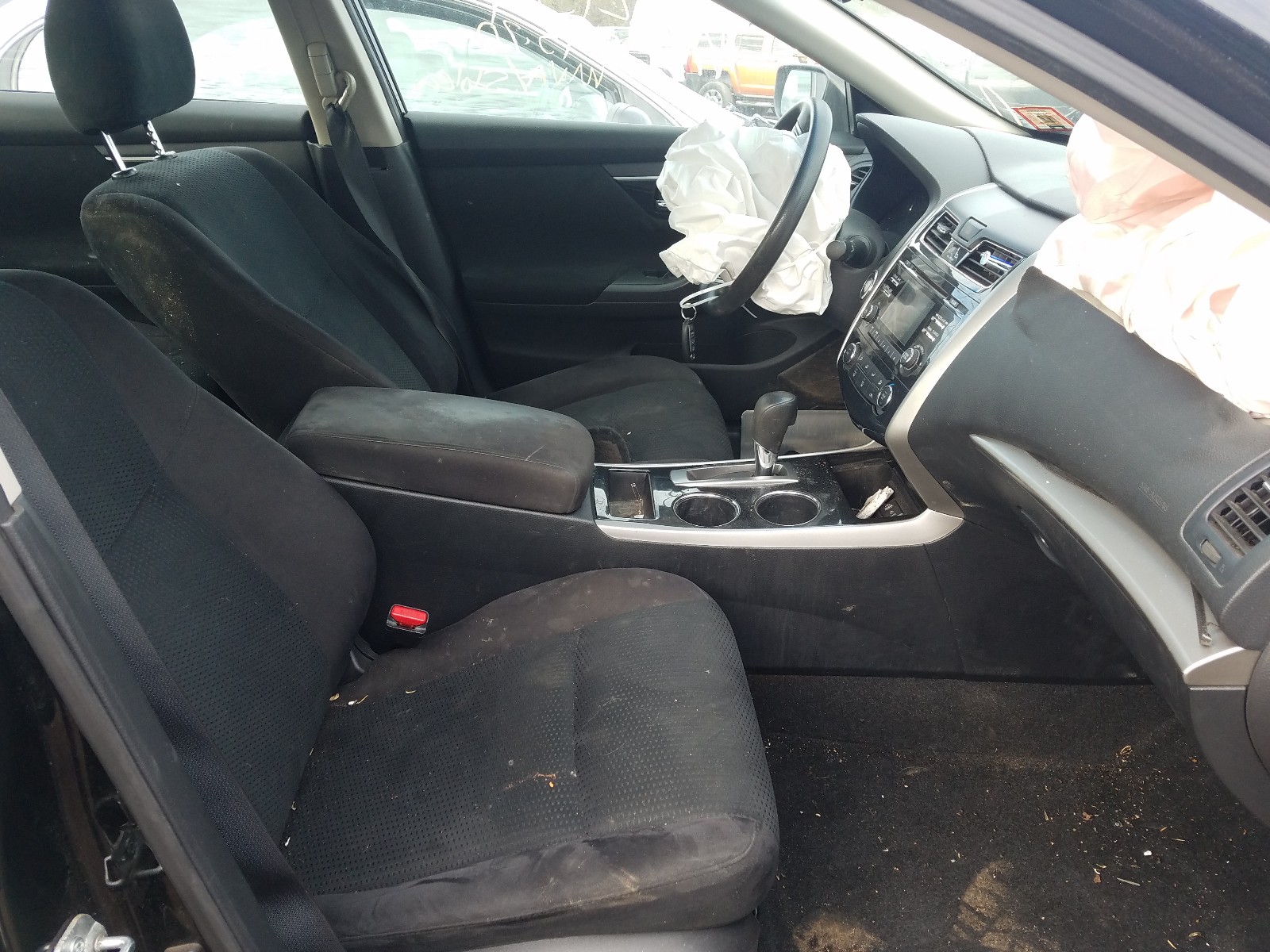 Photo 5 from auction – 2014 NISSAN ALTIMA 2.5 with VIN 1N4AL3AP7EC170392